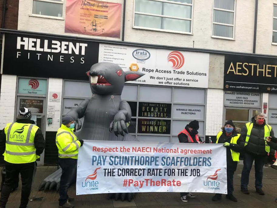 Scunthorpe Scaffolding Workers Remain Determined